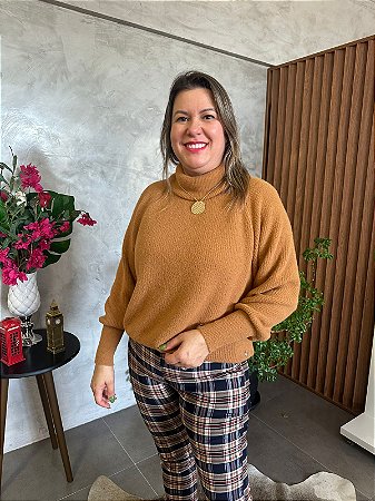 Blusa em Fio Pluma Canelada com Gola Alta - BIAMAR 11926