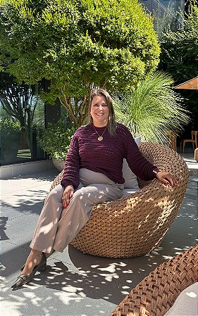 Blusa em Ponto Vazado 3D