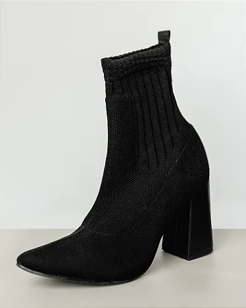BOTA KNIT PRETA SALTO BLOCO ALTO - LISS