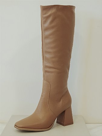 BOTA CARAMELO COURO CANO LONGO SALTO ALTO - MILA