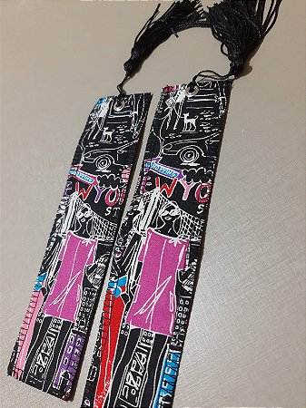 Marcador de Páginas de Tecido com Tassel Personalizado - Preto e Rosa