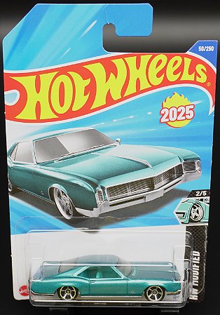 '66 Buick Riviera - HYW16 | Linha Básica 2025 - Nº 050/250
