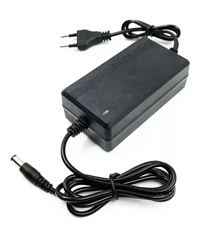 FONTE 12V / 5A P4
