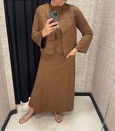 Conjunto de Saia, Regata e Casaco com Pespontos aparente Chocolate