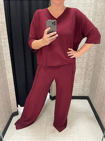 Conjuntos em malha levit, blusa decote V Marsala TAM G