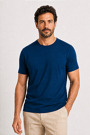 Camiseta Azul Marinho UVTRIBE Soft Tech