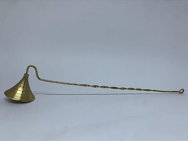 Abafador De Vela Dourado Simples Torcidinho