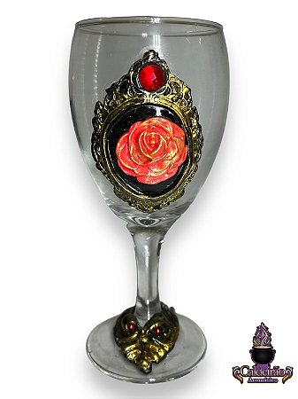 Taca Vidro Decorada Com Flores Ou Mao Caveira Em Resina Mod 2