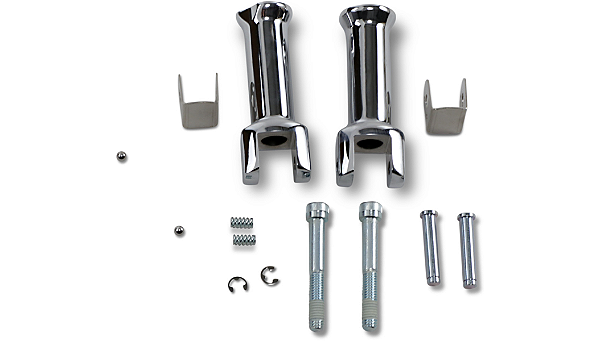 Suporte Cromado Das Pedaleiras Do Passageiro - Softail 2018-2025 - Drag Specialties