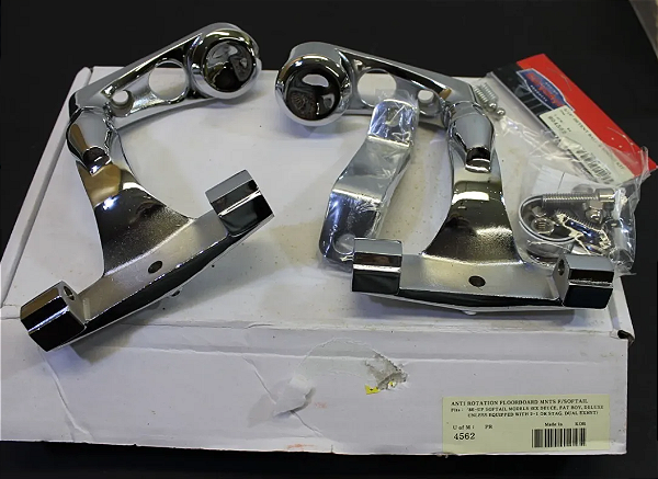 Haste Anti Rotacional Para Plataforma Traseira Softail 1986 + Kuryakyn