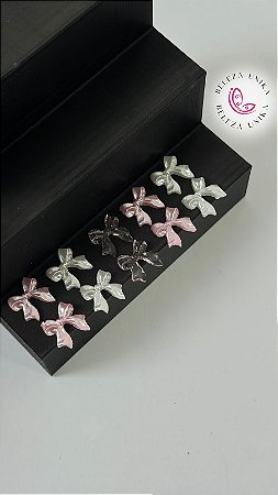 Laço 3D Branco e Rosa para decoração pacote com 10 unidades