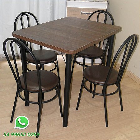 Conjunto de mesa e cadeiras marrom e preto