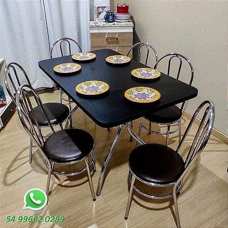 Conjunto mesa e cadeiras seis lugares cromados