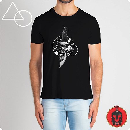 camiseta caveira na faca