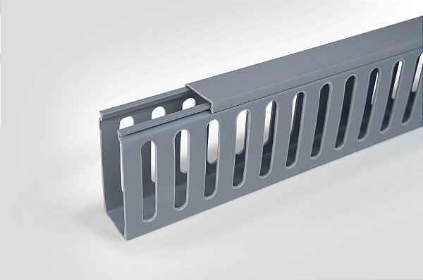 Canaleta Recorte Semiaberto Altura 78,7Mm Largura 80,0Mm Policloreto De Vinila Branco Hd10Pf-80X80-Pvc-Wh Hellermann