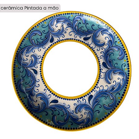Peça feita à mão por Paula Rizzo - Volutas Italianas