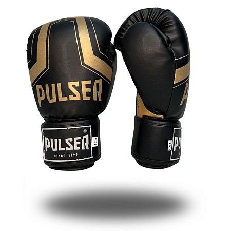 LUVA 12 OZ PU PRETO IRON DOURADO PRO 100| ADOMA