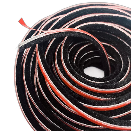 Escova de vedação adesiva 7x12 com 50 metros