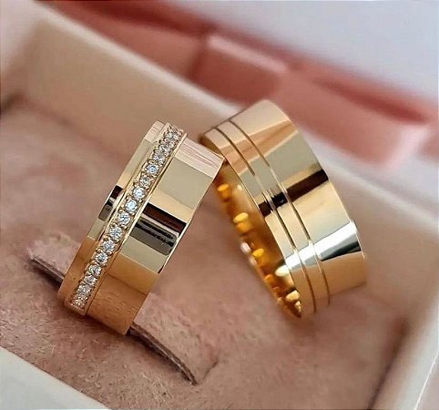 Aliança Prata Banhada a Ouro 18K com 08 mm largura (5 Anos de Garantia) mod 10