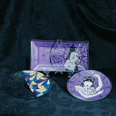 Kit Wandinha Petisqueira + Pratos sobremesa