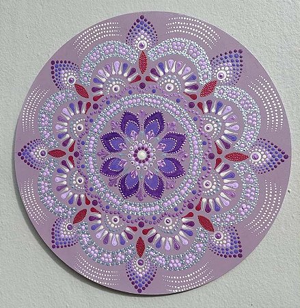 MANDALA COM FUNDO LILÁS