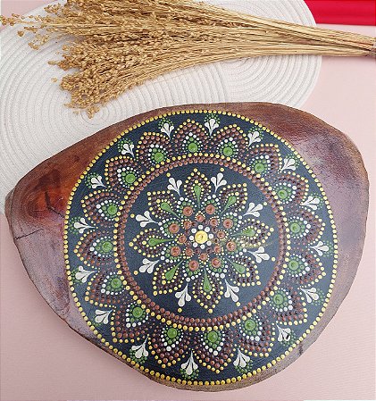 Mandala de mesa em pontilhismo
