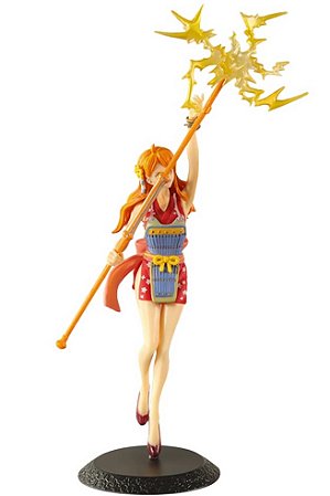 Boneco One Piece Nami – Gata Ladra