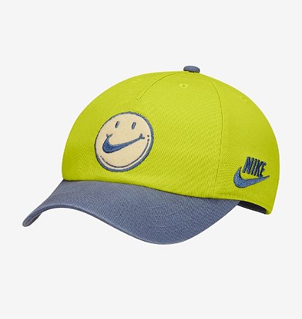 Have a nike day sales dad hat