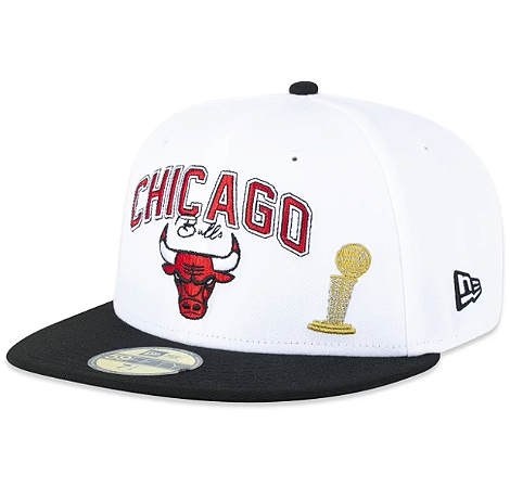 BONÉ NEW ERA 59FIFTY "CHAMPIONSHIP CHICAGO - BULLS"