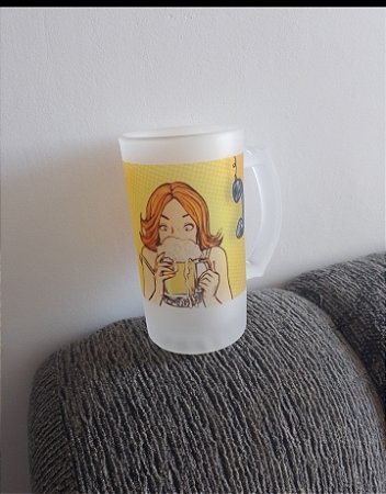 CANECA DE CHOPP FEMININA