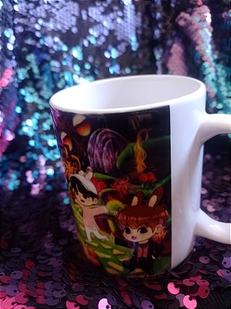 Caneca BTS na fantástica fabrica de chocolates