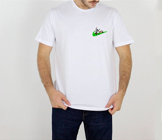 Camiseta Bordada Rick and Morty surf