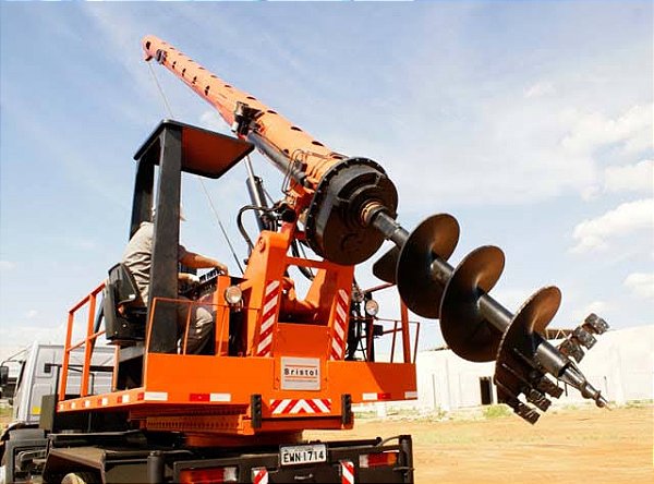 PERFURAÇÃO DE ESTACAS DF - GUARÁ - WHATSAPP 61-99266-2168