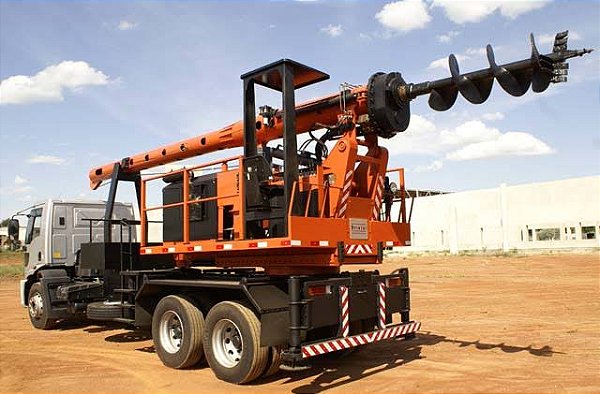 PERFURAÇÃO DE ESTACAS DF - SAMAMBAIA - WHATSAPP 61-99266-2168