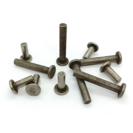 Rebite Maciço Cabeça Chata 1/8 x 3/16 Polido (3,2 x 4,8) - 1 Kg (Média 1673 Peças)