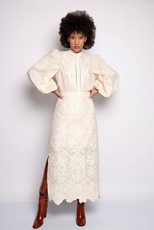 Conjunto em Linho Bordado