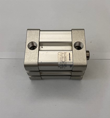 CILINDRO COMPACTO, ISO 21287, DUPLA AÇÃO, Ø32 X 20 MM CURSO. Código: RA/192032/MX/20