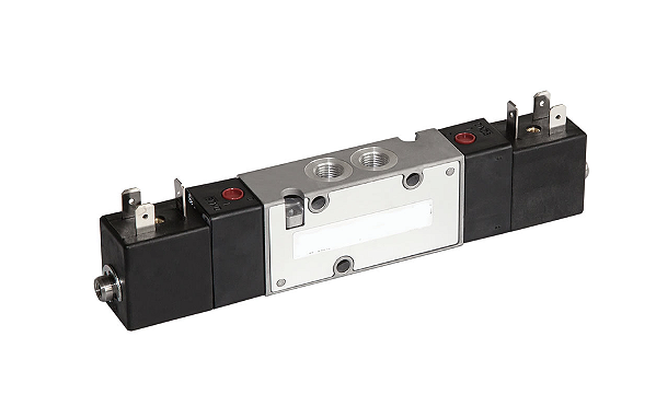 Válvula V60 series, duplo solenoide, G1/8, 5/2 bobina 220v Código: V60A511A-A219C