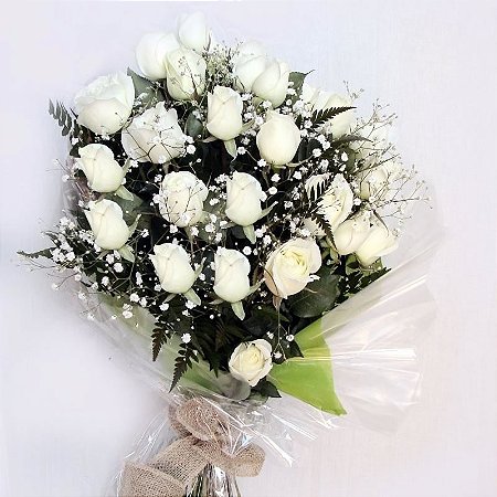 Buque com 12 Rosas Nacionais Brancas