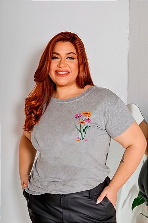 T-SHIRT PLUS SIZE FLORES CLEMATIS DTF CINZA XG