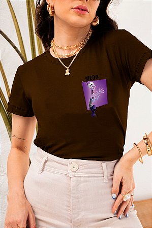 T-SHIRT MEDO DIVERTIDAMENTE DTF CHOCOLATE