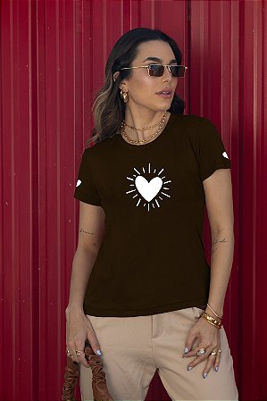 T-SHIRT CORAÇÕES DTF CHOCOLATE