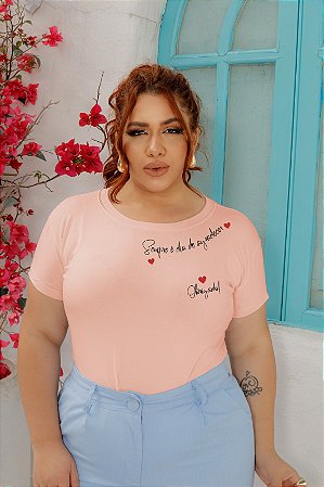 T-SHIRT PLUS SIZE SEMPRE É DIA DTF ROSA BEBÊ XG