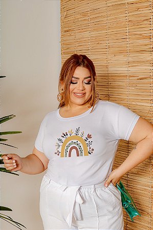 T-SHIRT PLUS SIZE ARCO-IRIS BOHO DTF BRANCO XG
