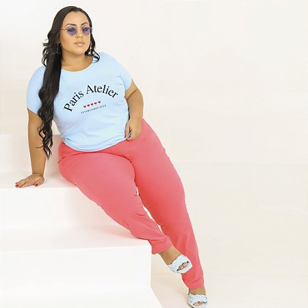 T-SHIRT PLUS SIZE PARIS ATELIER DTF AZUL BEBÊ XG
