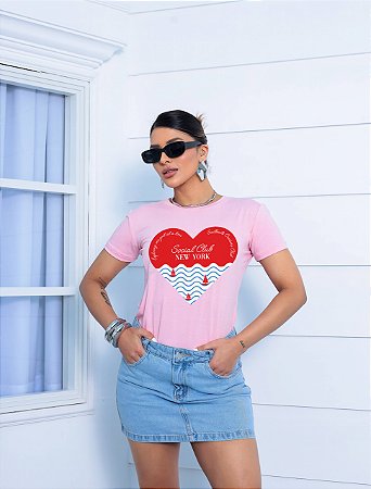 T-SHIRT ONDAS CORAÇÃO NEW YORK DTF ROSA BEBÊ