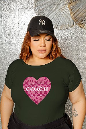 T-SHIRT PLUS SIZE CORAÇÃO COACH DTF VERDE MILITAR XG