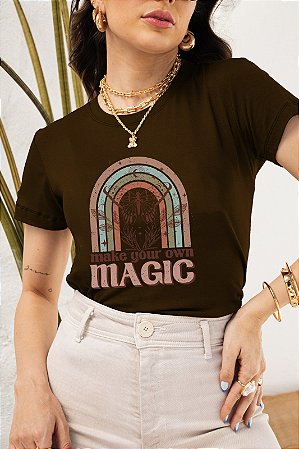 T-SHIRT MAKE MAGIC ARCO-IRÍS DTF CHOCOLATE