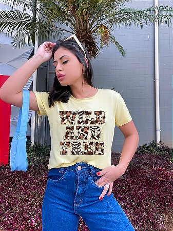T-SHIRT WILD AND FREE DTF AMARELO BEBÊ