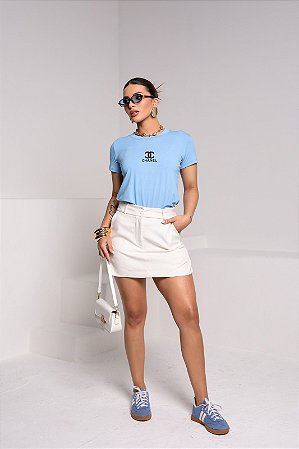T-SHIRT CHANEL DTF AZUL BEBÊ